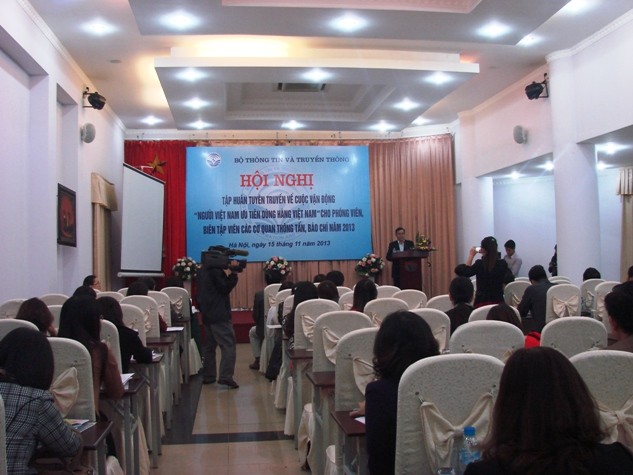 Toàn cảnh Hội nghị tập huấn công tác tuyên truyền "Người Việt Nam dùng hàng Việt Nam"